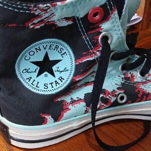 Unisex Chuck Taylor Converse All Stars. Canvas Signed By Artist # 11 Rare.